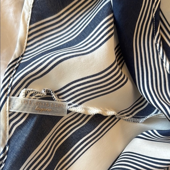 Intimissimi Diagonal Striped Silk Camisole in Navy and White - Picture 2 of 4